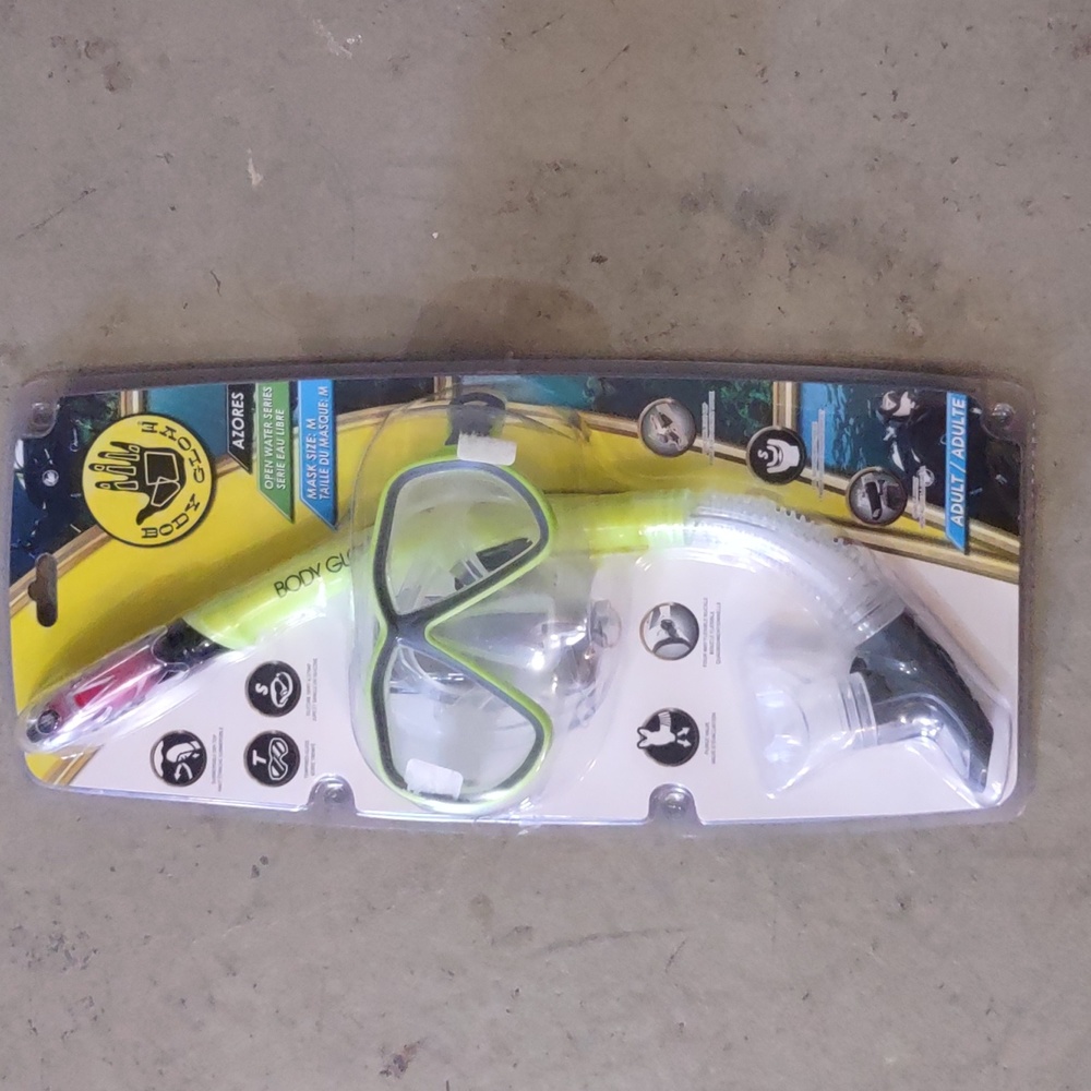 Bodyglove snorkel set